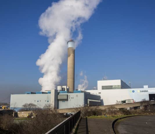 “Don’t poison us”: local people are organising to stop toxic incinerators from being built