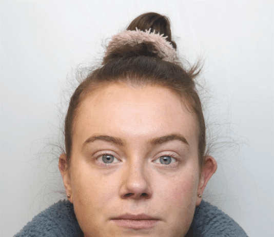 Former prison officer jailed for relationship with inmate