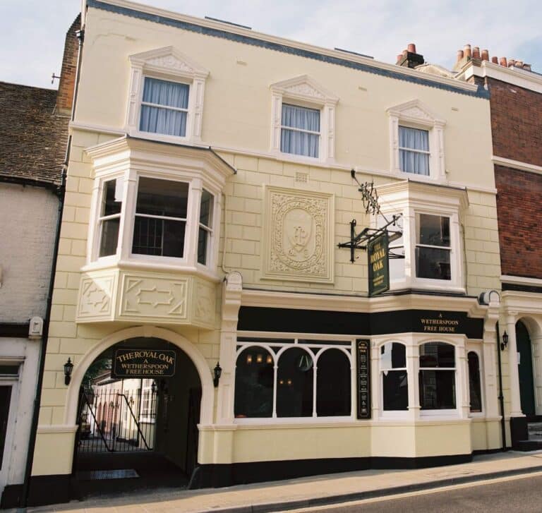 Man arrested for affray following fight in Dorchester