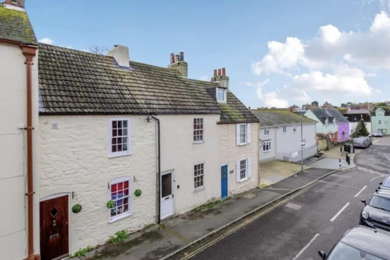 Man arrested following fatal traffic collision in Weymouth