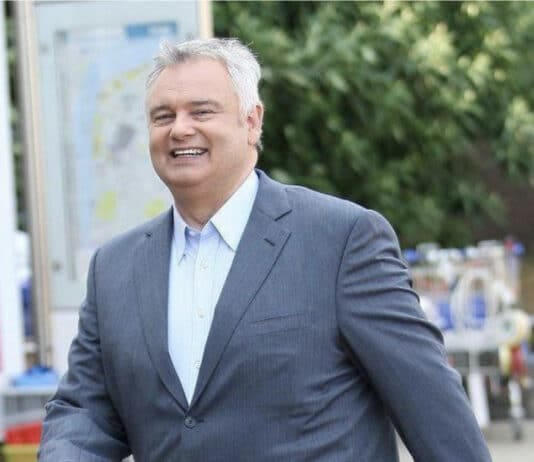 When ‘Eamonn Holmes’ visited the Chelsea Flower Show