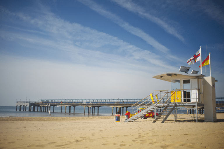 GP hails ‘exceptional lifeguards’ following Bournemouth beach tragedy