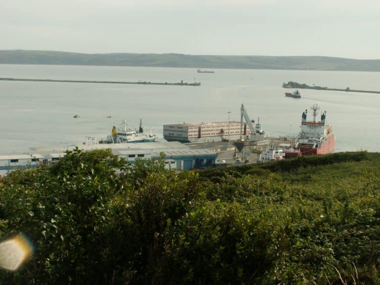 Local groups unite to stand up to racists and welcome refugees