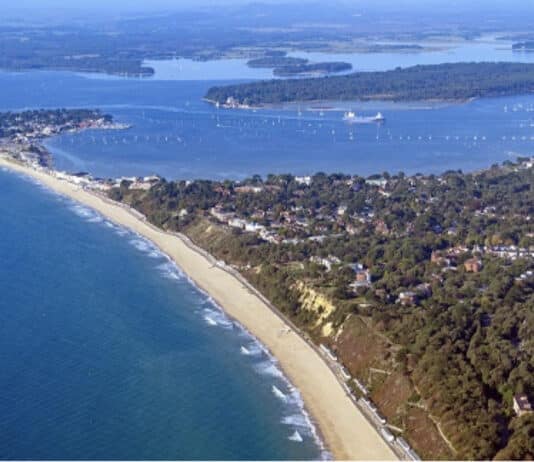 TripAdvisor puts Sandbanks beach in Poole amongst top 10% worldwide