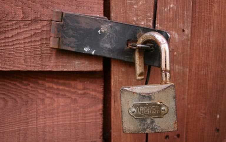 Poole residents advised to lock up sheds and garages following break-ins across town