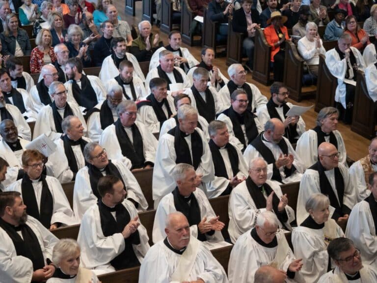 Church of England: Working class clergy feeling marginalised and neglected