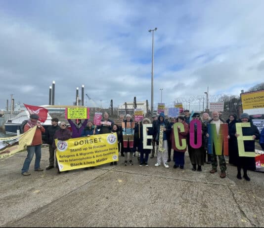 Local activists report that 135 asylum seekers are now on Bibby Stockholm as ‘racists’ completely outnumbered at event