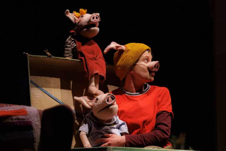 Three Little Pigs comes to Poole