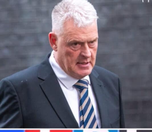 Lee Anderson’s ‘son’ calls in to LBC and makes some very serious allegations