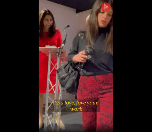 Suella Braverman brilliantly heckled as she presented the Political Cartoonist of the Year Award