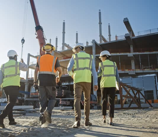 Ensuring Safety on the Jobsite: Essential Tips for Construction Workers