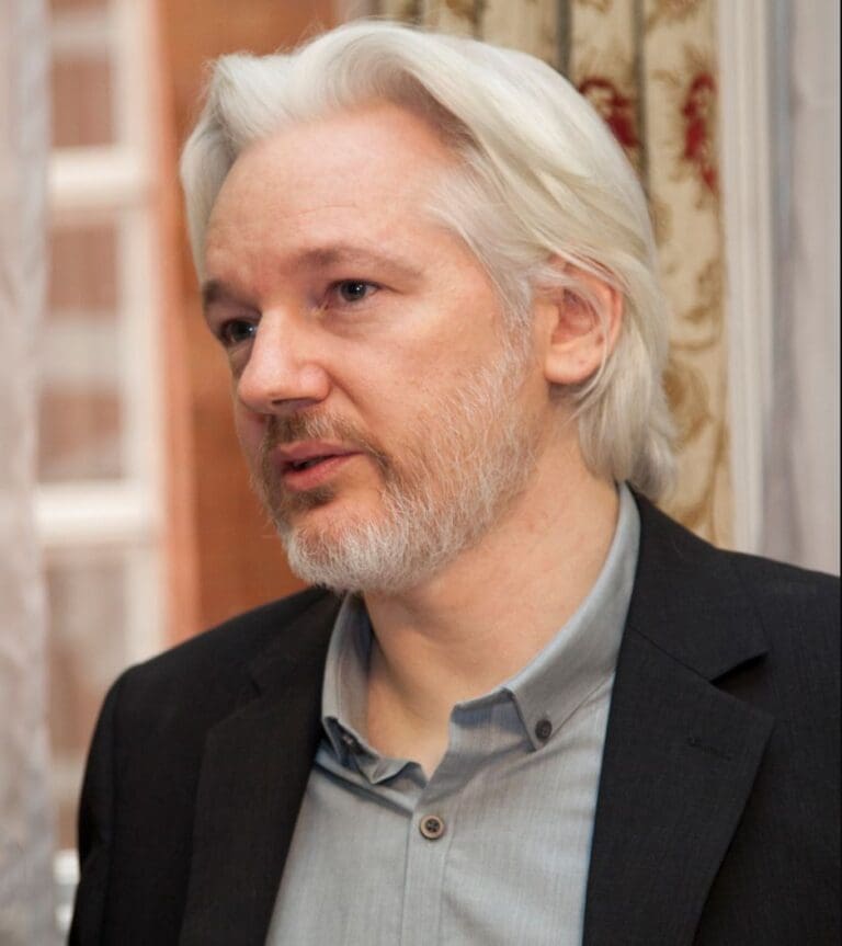 JULIAN ASSANGE – EXPOSING THE LIES