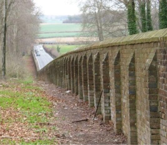 Politics of Hopelessness: Rulers Need Armed Guards – Representatives Don’t