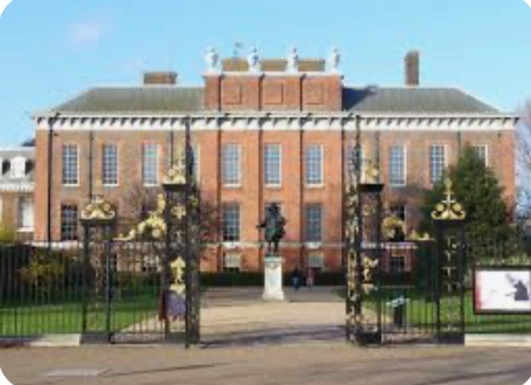 Original image of Royals taken by Prince William leaked