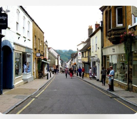 Burglar in Sherborne seen cycling along Cheap Street following incident