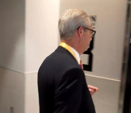 Exposed: How Nigel Farage Sold Out Brexit For 14 Million Pounds