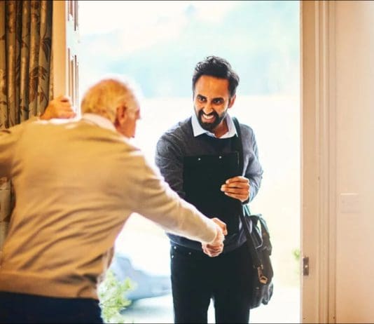 Hybrid working adding to challenges for social workers, study finds