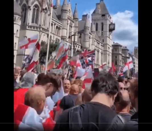 Two of Tommy Robinson’s fascist thugs arrested for GBH at march