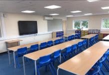 Damning Report Finds That Anti-Immigration Right-Wing Views Correlate Closely With Low Educational Attainment