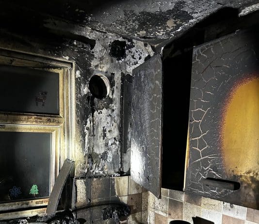 Dorset & Wiltshire Fire Brigade Warn People About Air Fryers