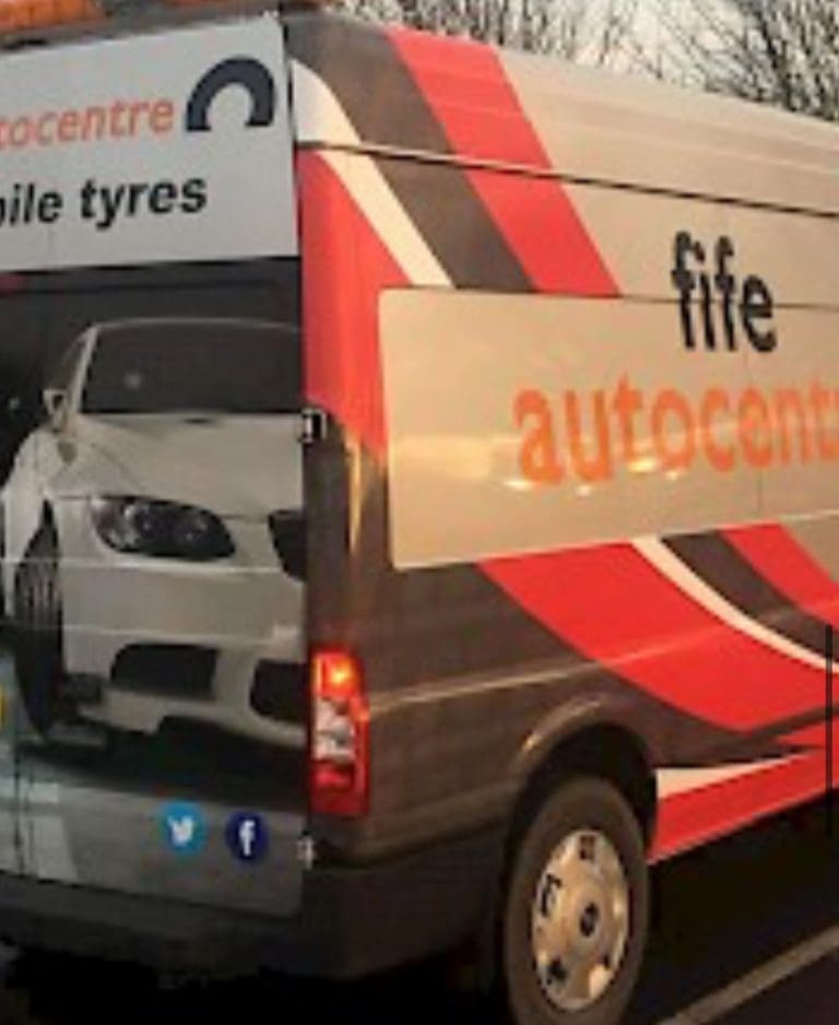 Mobile Tyre Fitting vs. Garage Visits: Which Is Right for You? 