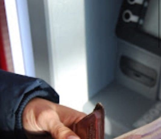 5 Tips to Help Detect Banking Fraud