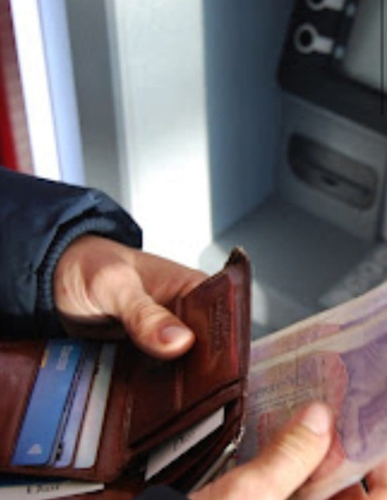 5 Tips to Help Detect Banking Fraud