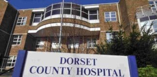 Hospital Workers Marching to Stop Privatisation