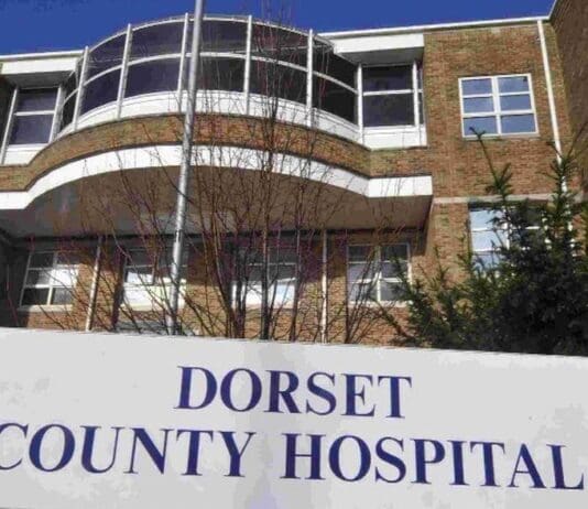 Hospital Workers Marching to Stop Privatisation