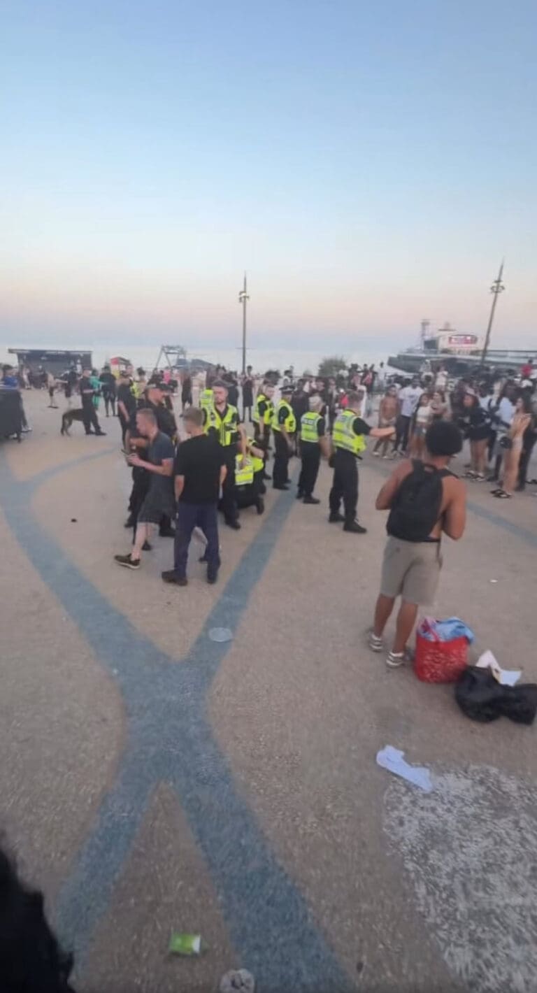 Two People From Poole Among Five Arrested For Affray in Bournemouth