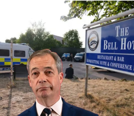 Public Calls for Citizen’s Arrest of Nigel Farage as Police Condemn ‘Dangerous Lies’ Over Migrant Hotel Protest