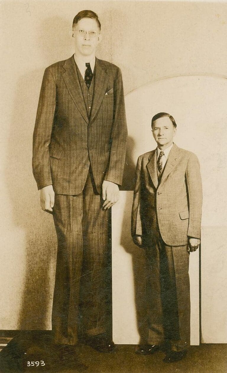 Robert Wadlow: The Gentle Giant Who Touched the Sky