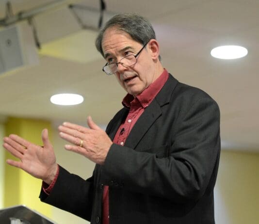 Jonathon Porritt To Share Stories From The UK’s Young Climate Campaigners In Bournemouth