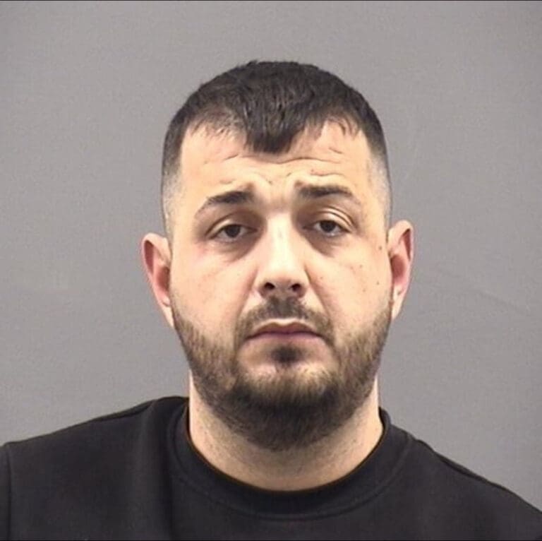 Man Pleads Guilty to People Smuggling