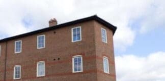 Man Arrested Following Burglary in Dorchester