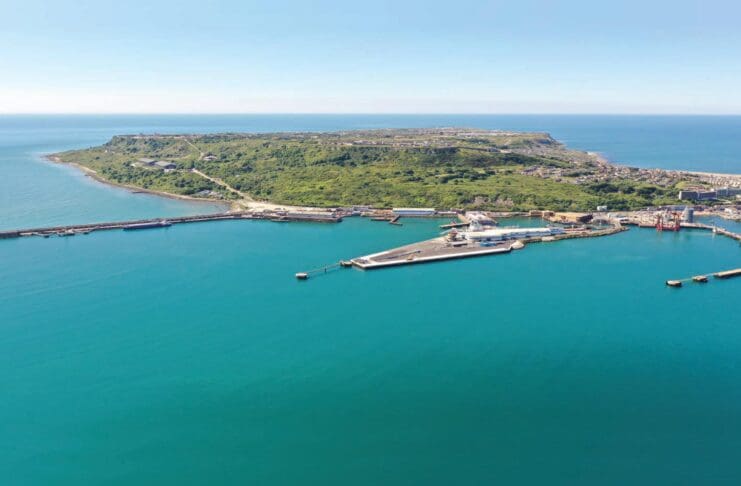 Crown Estate Supports Feasibility Study for Offshore Wind Port at Portland